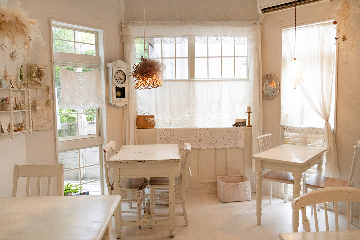 frill_店内
