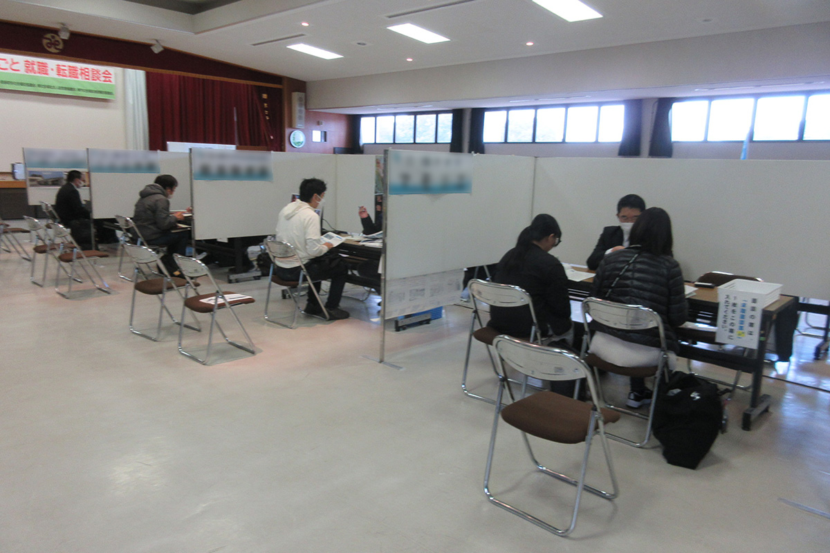 令和７年度 福祉･介護のしごと就職･転職フェア in 北薩 ～あなたの一歩が誰かの笑顔につながる～