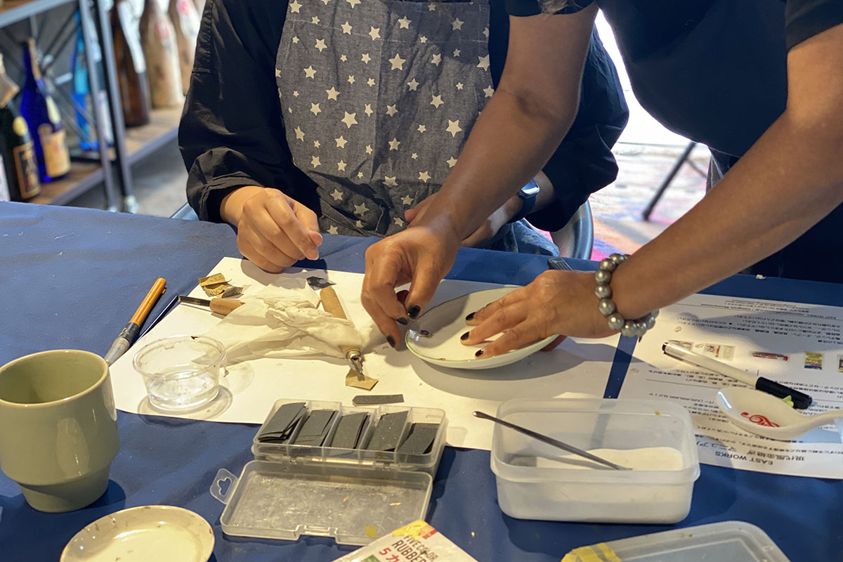 EASTWORKS：日本の伝統技法、金継ぎで蘇らせる ― 九州編