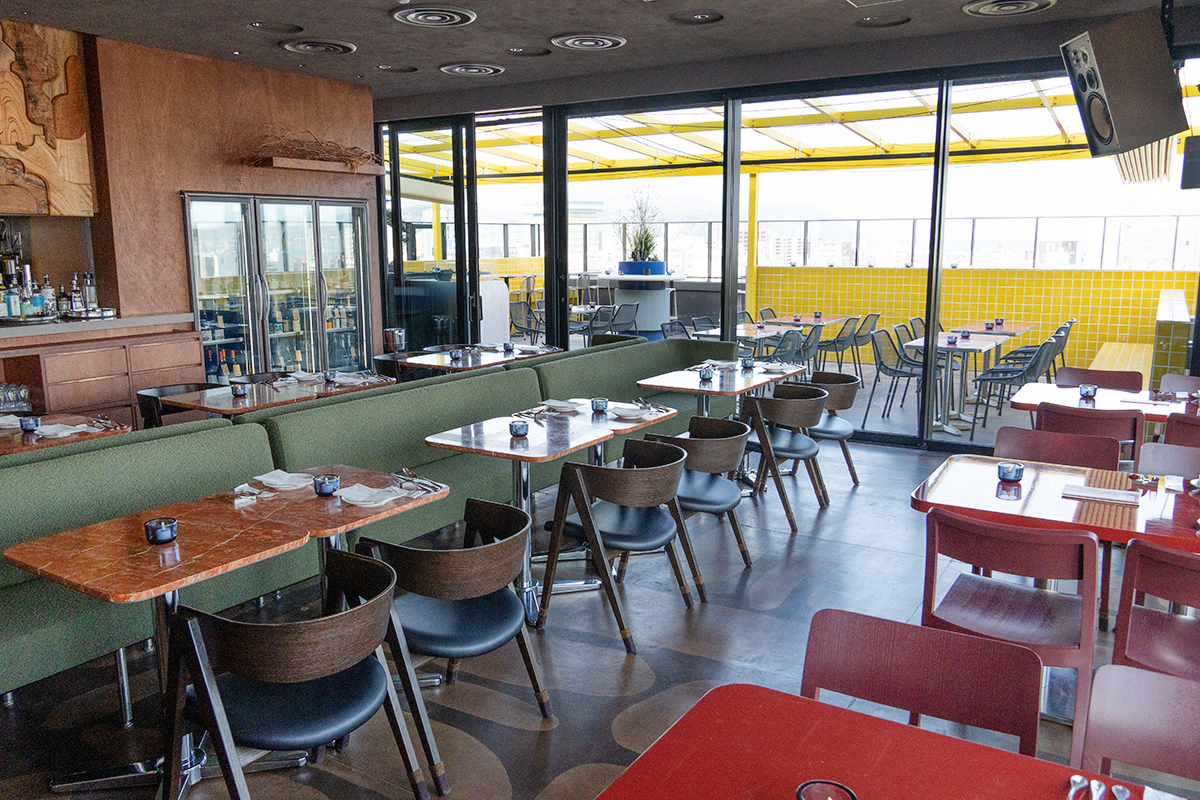 THE ROOF rooftop bar & bistro 画像7