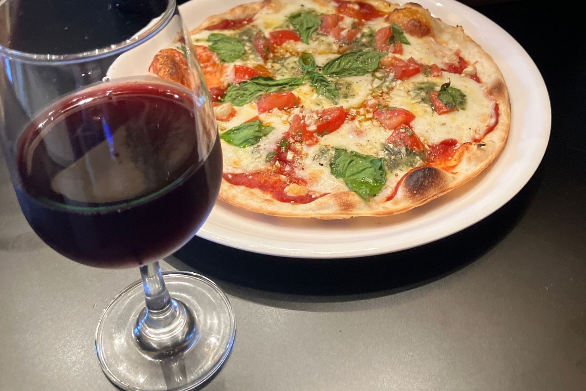 Pizza & Bar アルテ【鹿屋市】 画像1