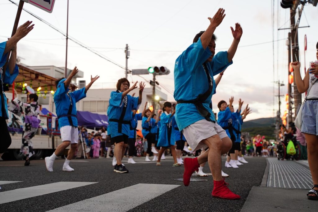 いずみ鶴翔祭総踊り（借用）